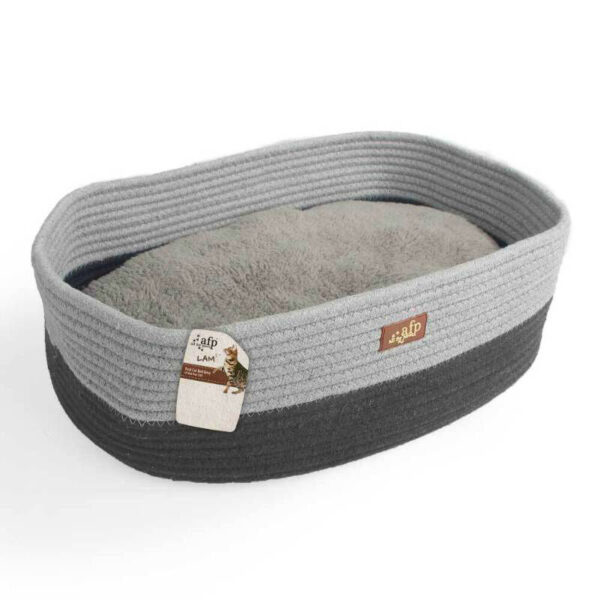 cama oval gato cinzenta AFP